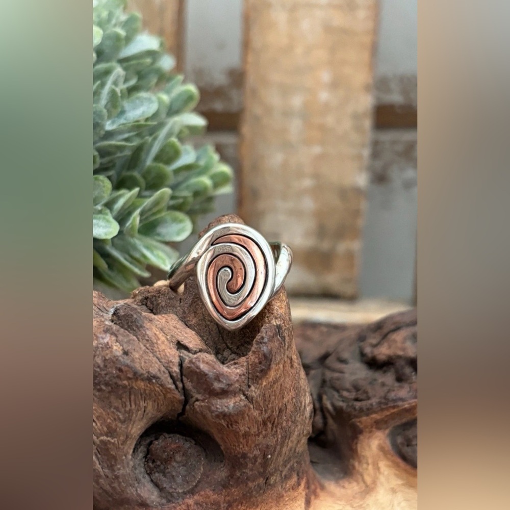 STERLING SILVER & COPPER NATIVE AMERICAN SPIRAL RING NAVAJO KJ WJ SIGNED 6.5 NEW